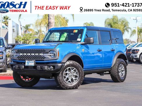 Certified 2025 Ford Bronco Badlands AWD/4WD image 1