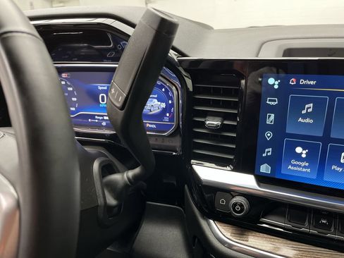 Certified 2024 Chevrolet Silverado 1500 LT image 26