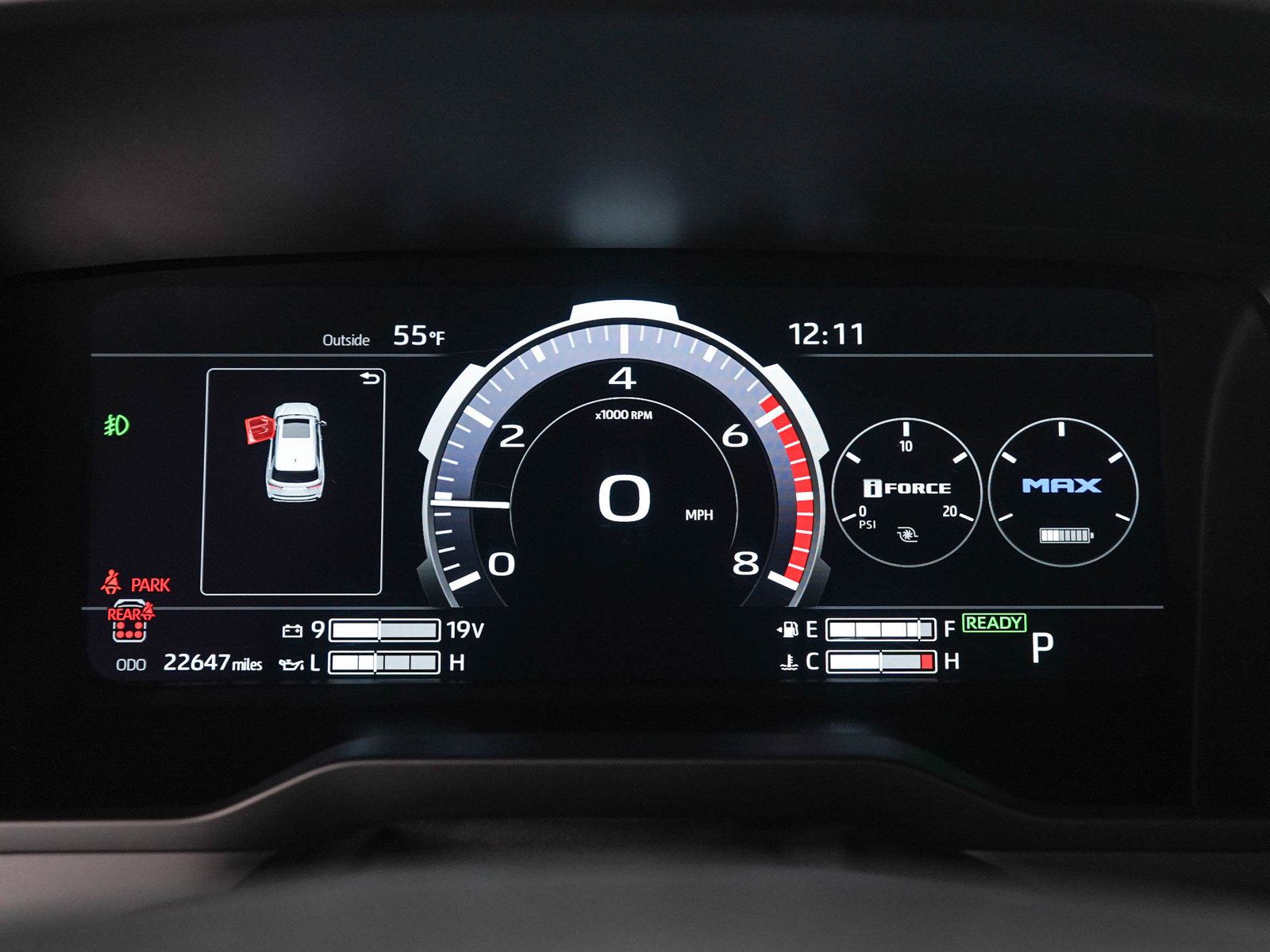 Used 2025 Toyota Sequoia Platinum AWD/4WD image 31
