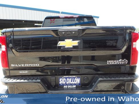 Used 2024 Chevrolet Silverado 2500 High Country image 4
