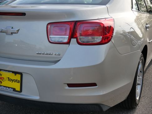 Used 2015 Chevrolet Malibu LS w/ Protection Package FWD image 17