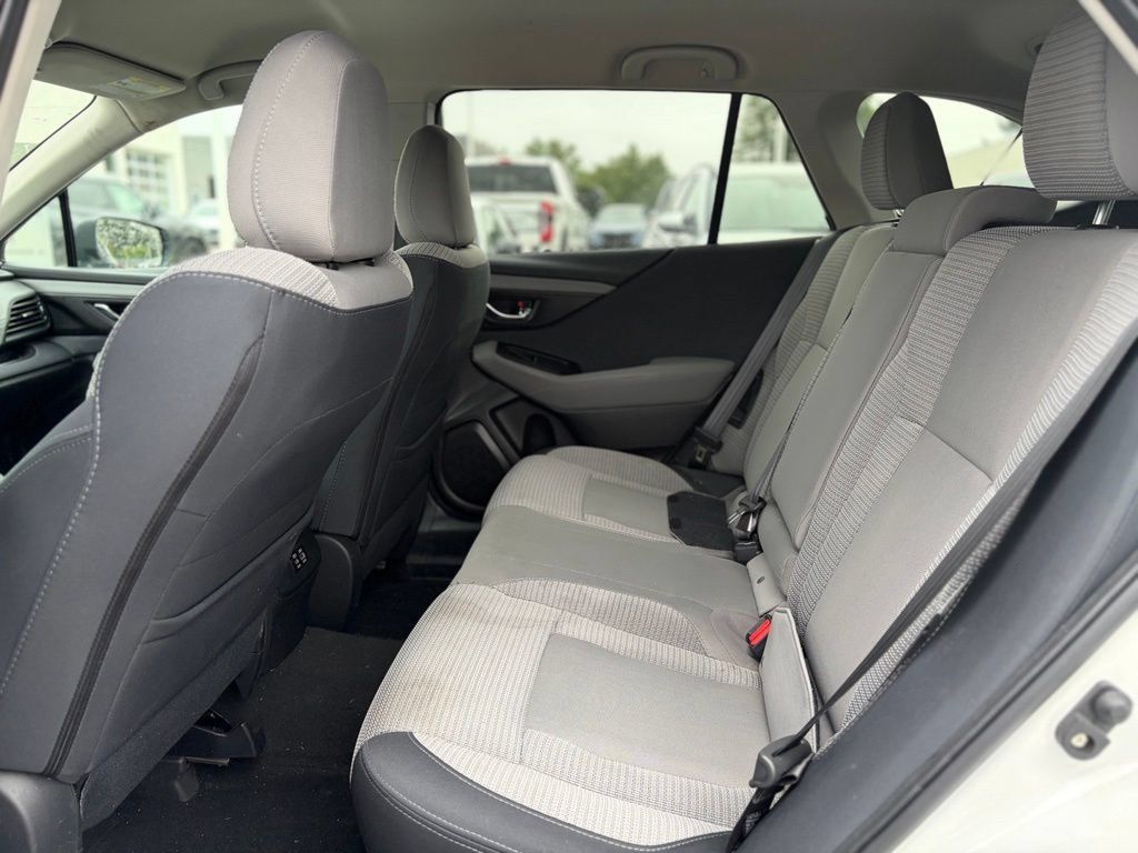 Used 2024 Subaru Outback Premium AWD/4WD image 14