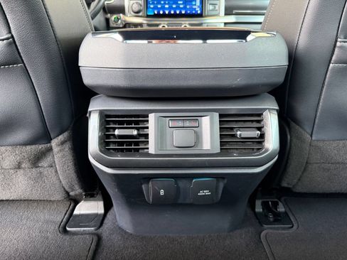 Certified 2023 Ford F150 Lariat w/ Equipment Group 502A High AWD/4WD image 29
