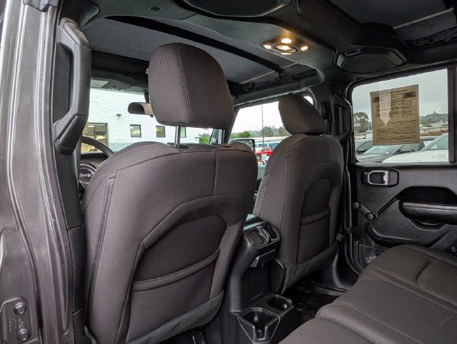 Used 2022 Jeep Wrangler Unlimited Sport AWD/4WD image 13