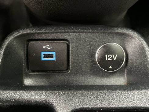 Used 2020 Ford Transit Connect XL image 17