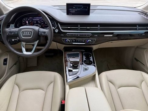 Used 2018 Audi Q7 3.0T Prestige w/ Prestige Package image 25