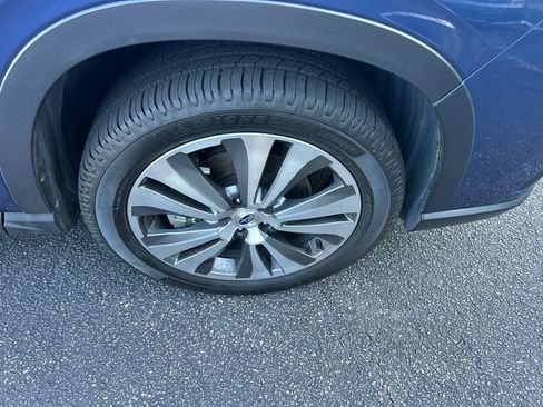 Used 2021 Subaru Ascent Limited w/ Technology Package AWD/4WD image 10