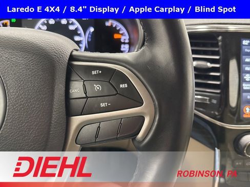 Used 2022 Jeep Grand Cherokee Laredo E image 25