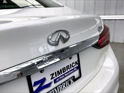 Certified 2023 INFINITI Q50 Luxe w/ Cargo Package AWD/4WD image 33
