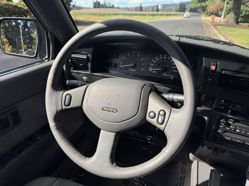 Used 1990 Toyota 4Runner SR5 AWD/4WD image 25