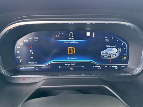 Used 2023 Chevrolet Tahoe LT w/ Luxury Package image 14