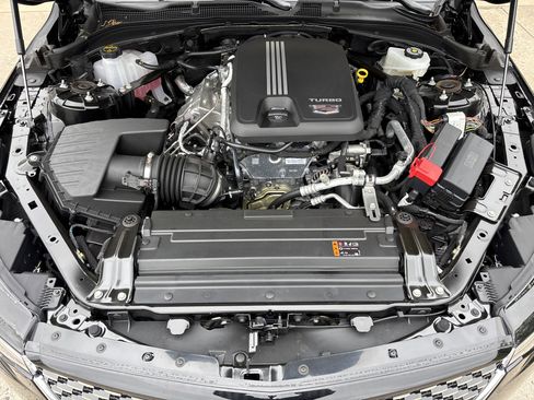 New 2025 Cadillac CT4 Premium Luxury image 32