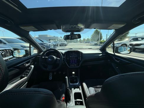 Used 2022 Subaru WRX Limited AWD/4WD image 9