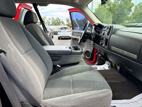 Used 2007 Chevrolet Silverado 2500 LT w/ 1LT Convenience Package image 21