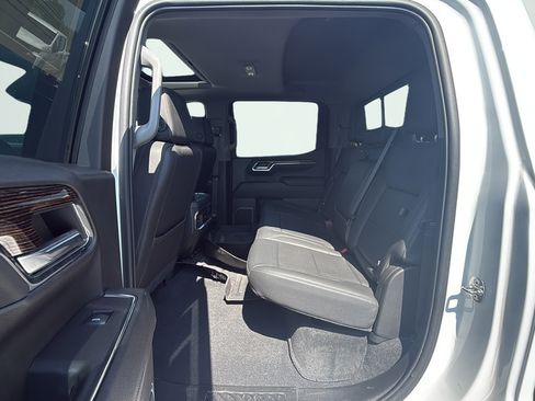 Used 2024 GMC Sierra 1500 Elevation w/ Elevation Premium Package AWD/4WD image 38