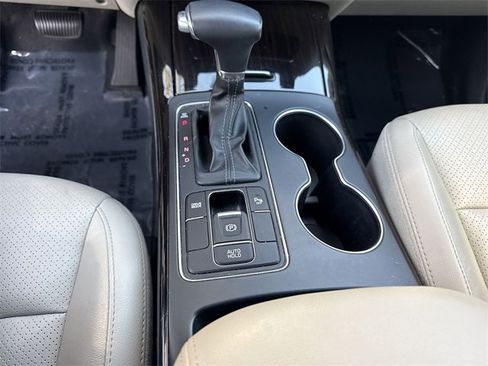 Used 2019 Kia Sorento EX image 20