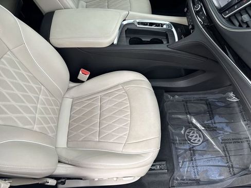 Used 2023 Buick Enclave Avenir w/ Trailering Package, 5000 lbs. image 31