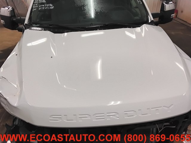 Used 2022 Ford F350 XLT w/ XLT Premium Package AWD/4WD image 19
