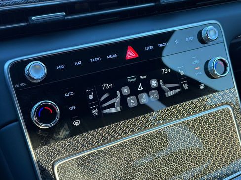 Used 2025 Genesis GV80 3.5T e-SC image 24