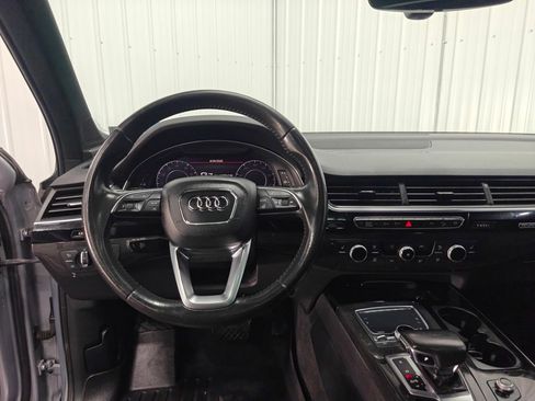 Used 2019 Audi Q7 3.0T Premium Plus w/ Premium Plus Package AWD/4WD image 32
