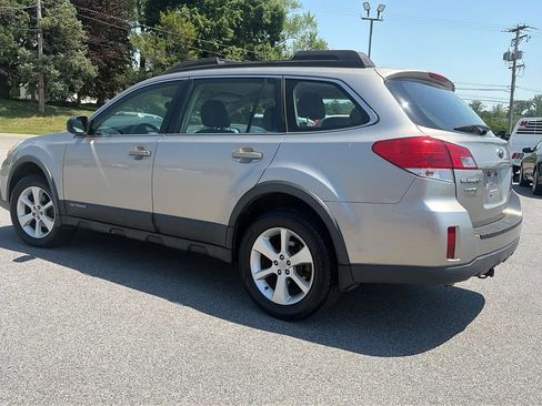 Used 2014 Subaru Outback 2.5i w/ Popular Package #1A AWD/4WD image 10