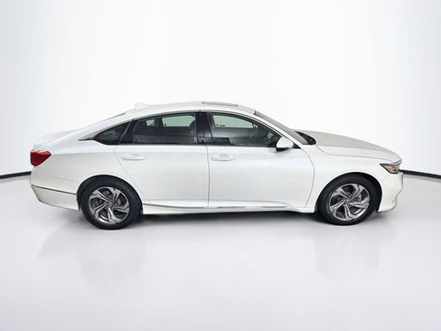 Used 2018 Honda Accord EX-L image 10