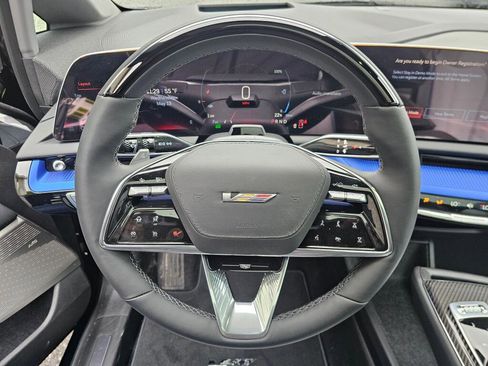 New 2026 Cadillac Optiq V AWD/4WD image 29