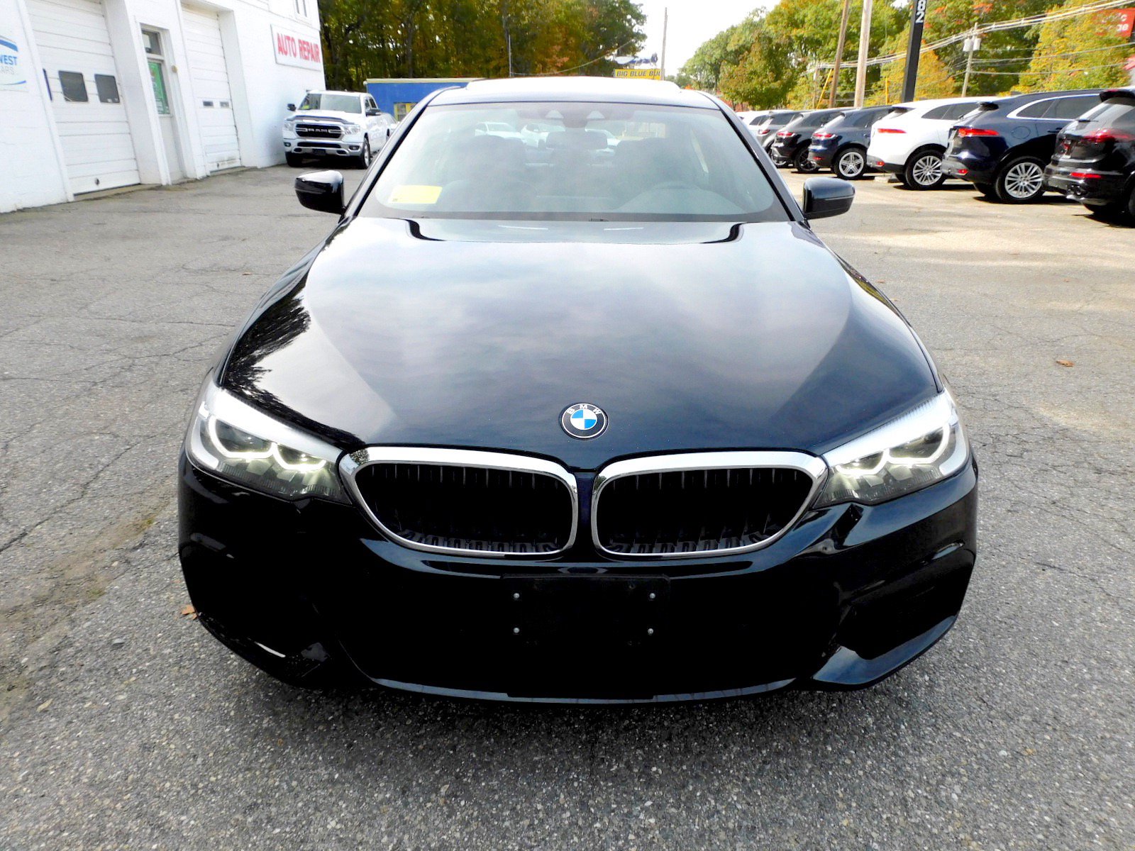Used 2020 BMW 540i xDrive w/ M Sport Package AWD/4WD image 8