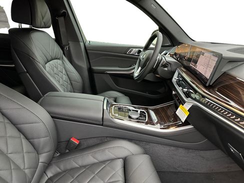 Used 2026 BMW X5 xDrive40i image 23