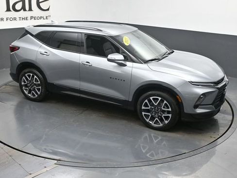 Used 2025 Chevrolet Blazer RS image 37