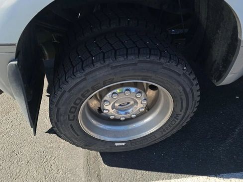 Used 2008 Ford F450 Lariat image 13