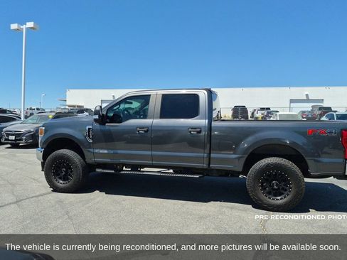 Used 2020 Ford F250 XL w/ STX Appearance Package AWD/4WD image 9