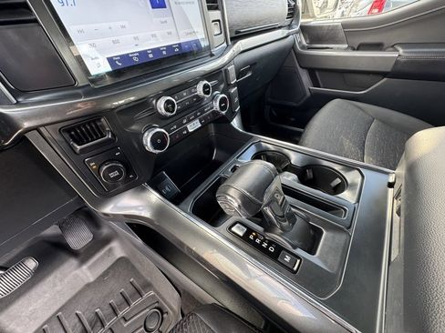 Used 2022 Ford F150 XLT w/ Equipment Group 302A High image 26