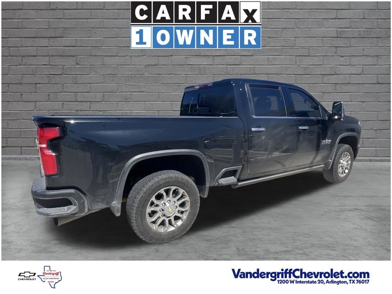 Used 2026 Chevrolet Silverado 2500 LTZ w/ Z71 Chrome Sport Edition AWD/4WD image 2