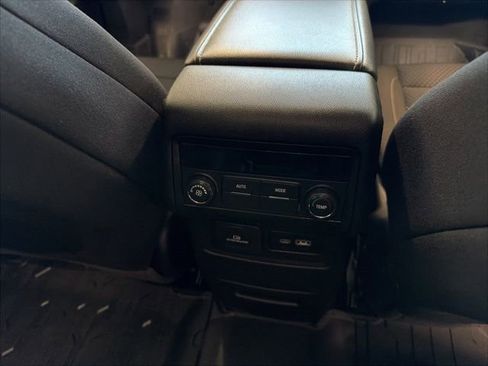 Used 2023 GMC Acadia SLE w/ Driver Convenience Package image 37