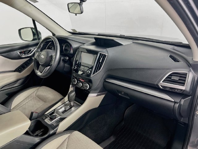 Used 2022 Subaru Forester Premium AWD/4WD image 28