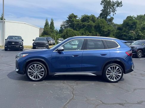 Used 2023 BMW X1 xDrive28i w/ Premium Package AWD/4WD image 3