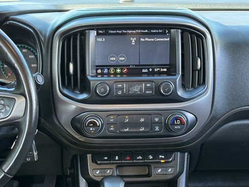 Used 2022 GMC Canyon AT4 w/ Trailering Package AWD/4WD image 19