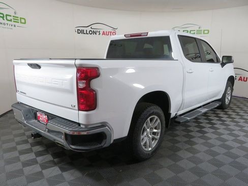 Used 2022 Chevrolet Silverado 1500 LT w/ Z71 Off-Road Package image 4