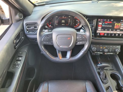 Used 2025 Dodge Durango GT image 11