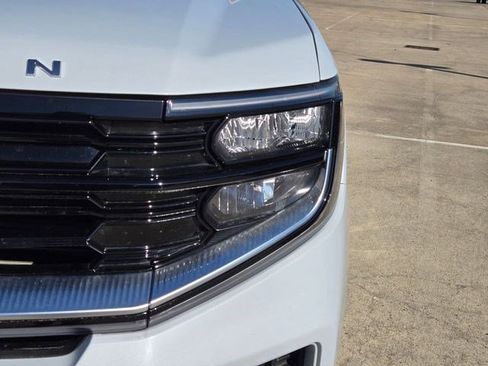 Used 2025 Ford Expedition Max Platinum image 11