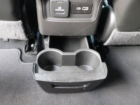 Used 2020 GMC Acadia SLT AWD/4WD image 24