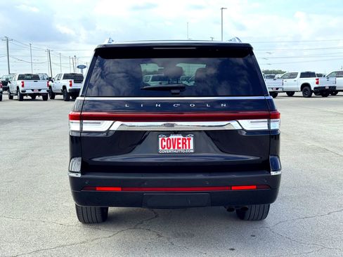 Used 2024 Lincoln Navigator Reserve image 7