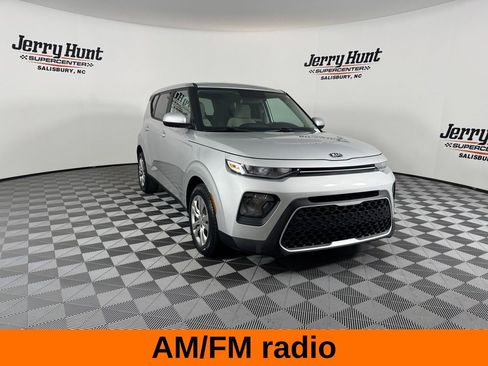 Used 2021 Kia Soul LX image 6