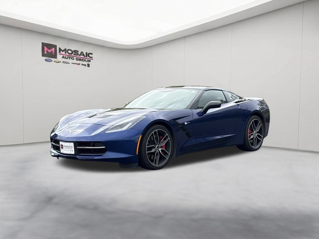 Used 2017 Chevrolet Corvette Stingray Coupe RWD image 4