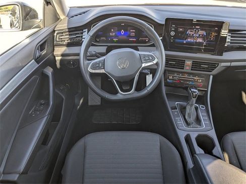 Used 2025 Volkswagen Jetta S image 16