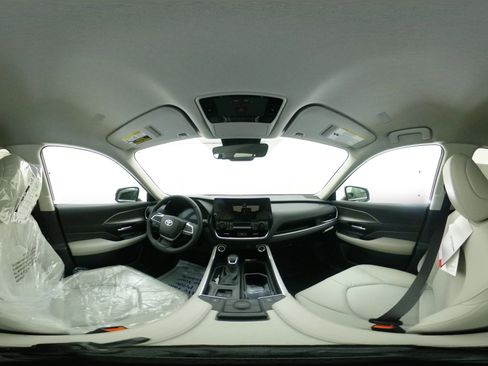 New 2026 Toyota Grand Highlander XLE image 66