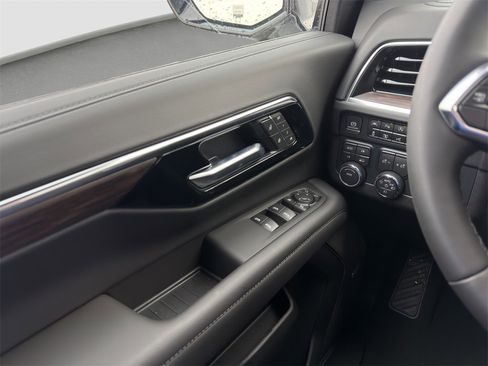 New 2026 Chevrolet Tahoe LT w/ Comfort Package image 12