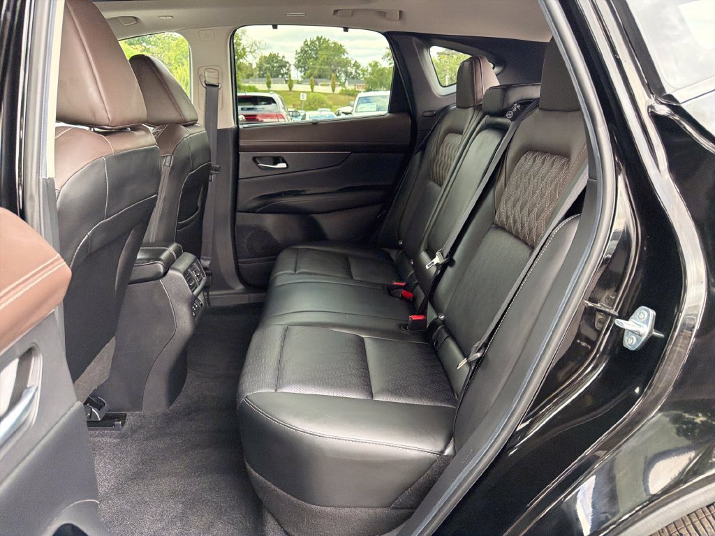 Certified 2026 Nissan Murano Platinum w/ Cargo Package AWD/4WD image 30