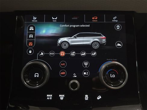 Used 2019 Land Rover Range Rover Velar R-Dynamic SE image 23